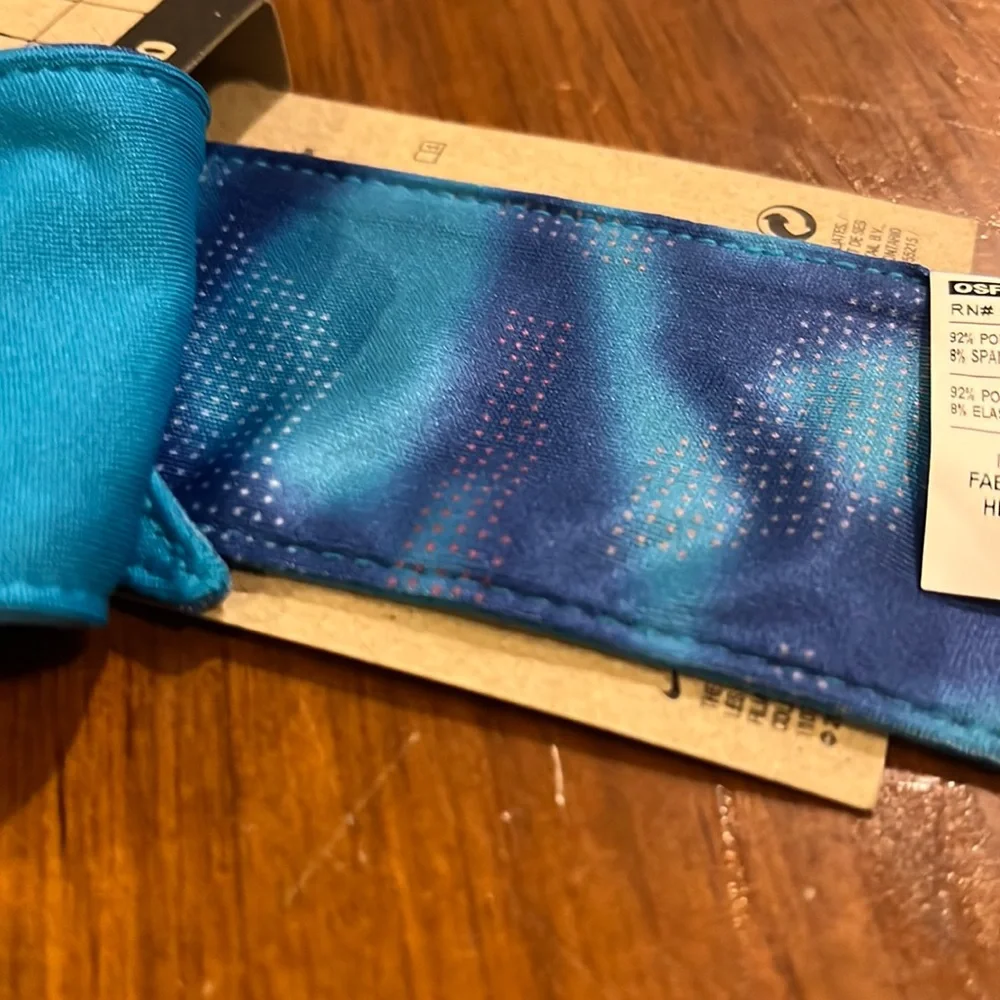 Nike Dri Fit Head Tie new Youth size blue pink
